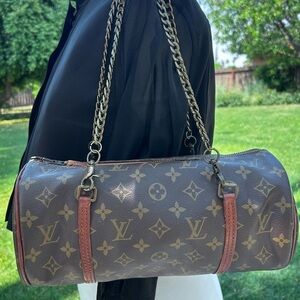 Vintage Louis Vuitton Monogram Papillon 26